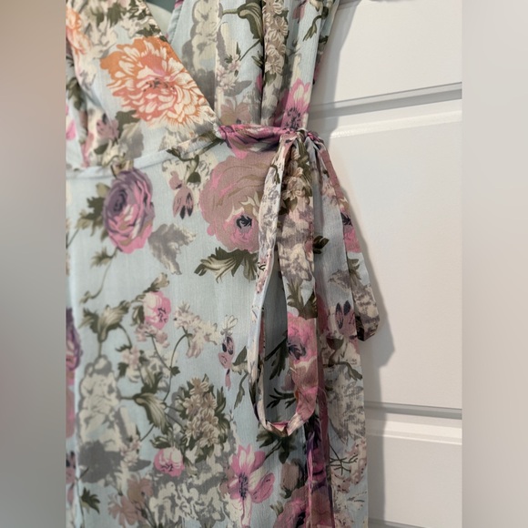 VICI Collection | French Flair Floral Wrap Maxi Dress | S | NWT - Picture 3 of 10